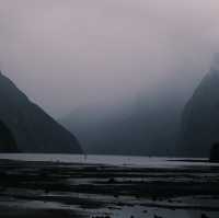 THE 8TH UNOFFICIAL WONDER OF THE WORLD - MILFORD SOUND