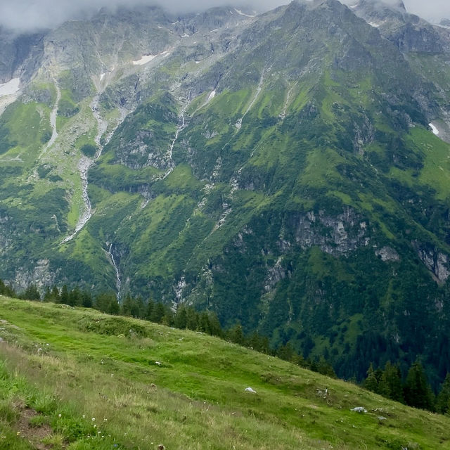 Panorama Mountain Hike to the Waterfall 🌄