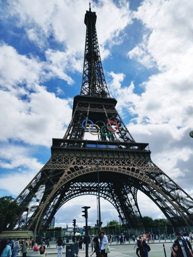 Girls Trip to Paris, France