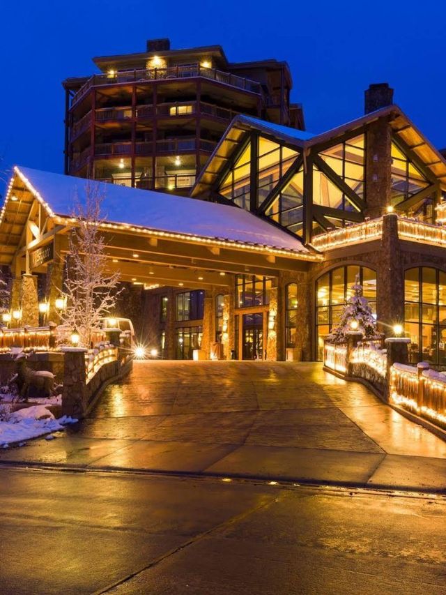 🌟 Park City's Luxe Escape: Condos at Canyons! 🏔️✨