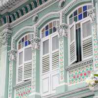 Colorful Peranakan Houses: Joo Chiat's Charm