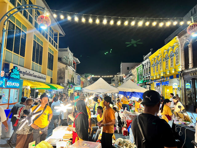 เดินเล่นย่านเมืองเก่าภูเก็ต Phuket Old Town