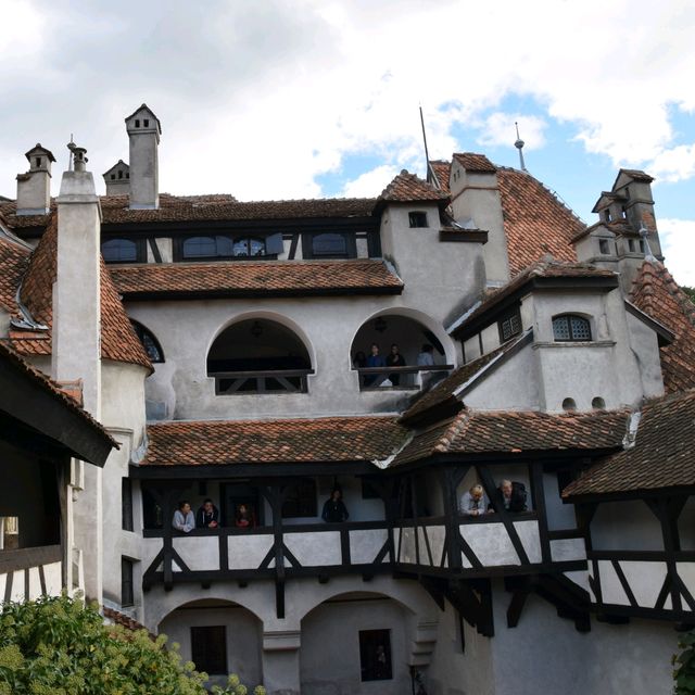 The Legend of Dracula and the Bran Castle