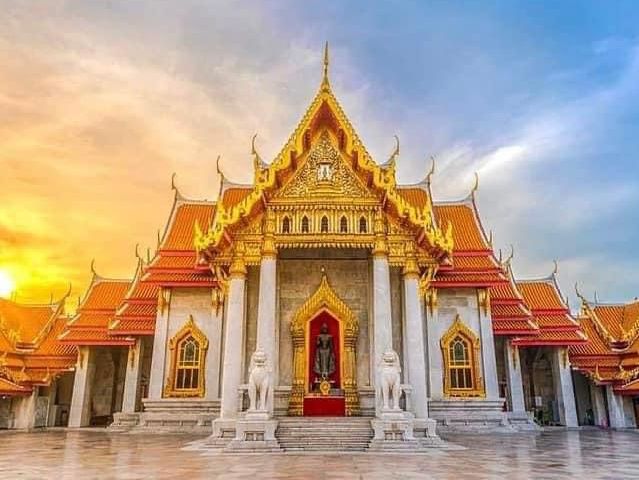 Wat Benchamabophit temple