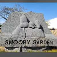 Snoopy Garden 