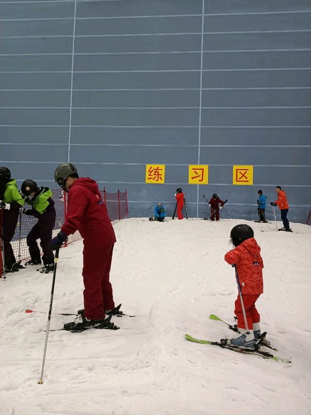 樂而忘返既廣州熱雪奇蹟