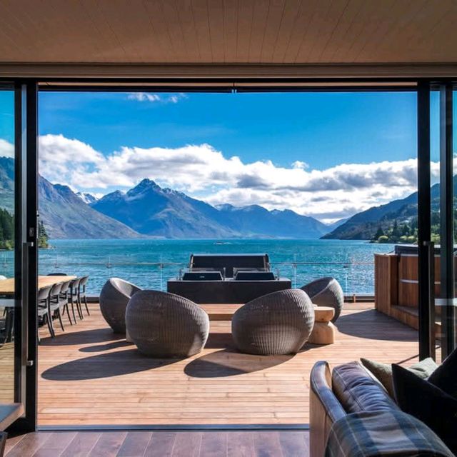 Eichardt's Private Hotel (Queenstown)