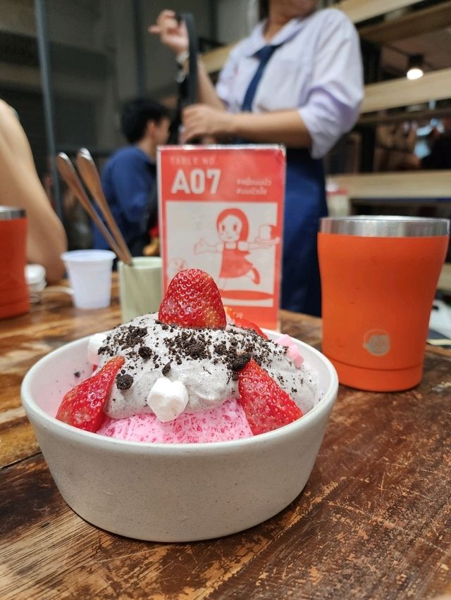 【バンコク】タイ女子に人気！トーストデザートのお店🍞