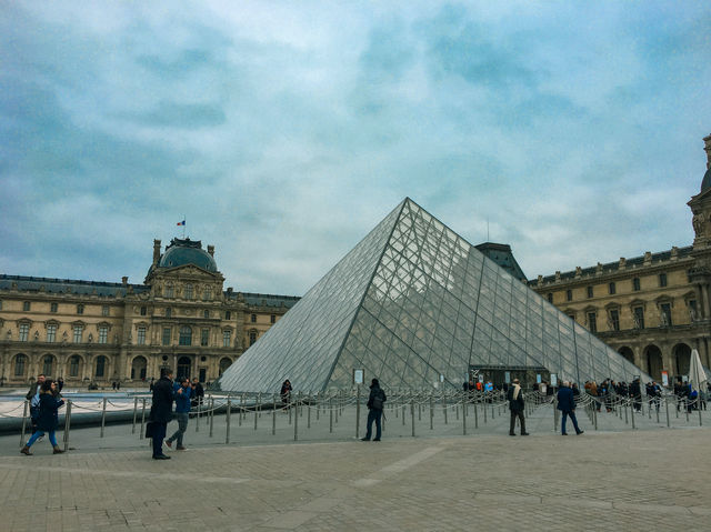 Iconic Pyramid of the Louvre Museum in Paris 🇫🇷