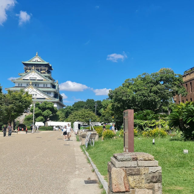 Osaka Castle - A Historical Gem!