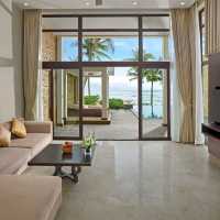 "Danang Marriott Resort and Spa: Where Tranquility Meets Coastal Elegance"