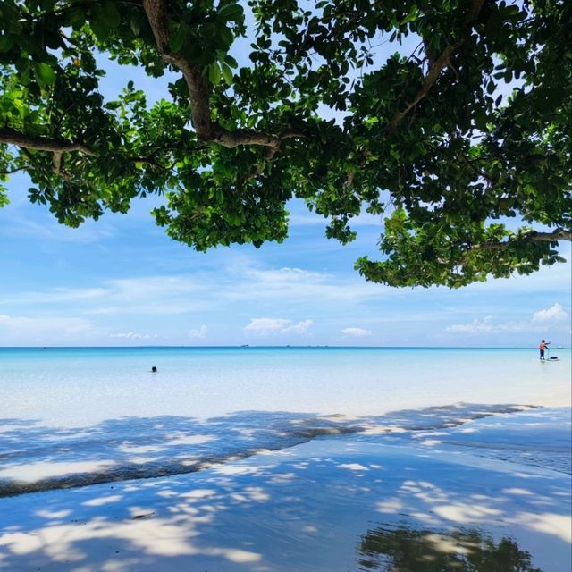 Boracay is an island everyone should visit at least once!