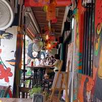  "Hidden Gems and Bold Colors: Discovering Singapore's Haji Lane"