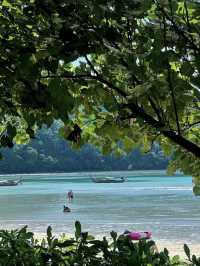 Island Hopping Day: The iconic movie scene Phi Phi Island 