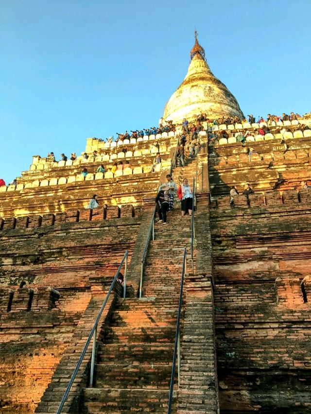 蒲甘欣賞日出日落第一名的景點：瑞山都塔 Shwesandaw Pagoda