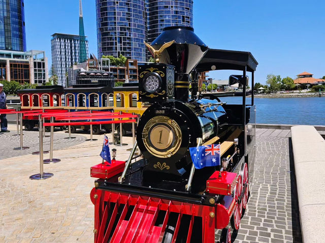 A solo trip to Elizabeth Quay