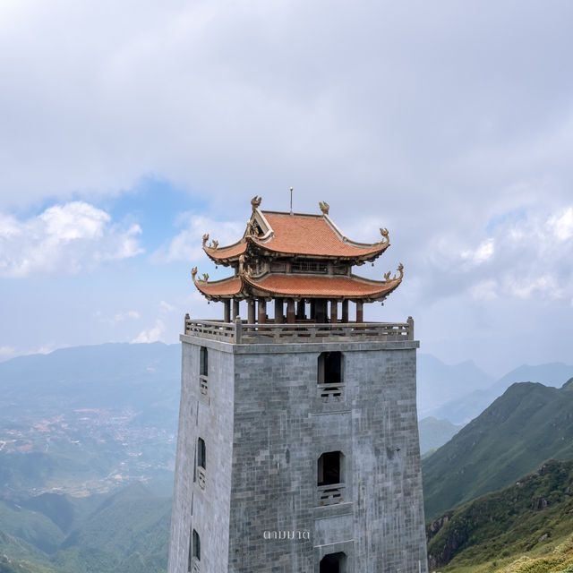 ยอดเขาฟานซิปัน "หลังคาแห่งอินโดจีน" 🏔️🇻🇳