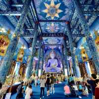 The Enchanting Blue Temple of Chiang Rai