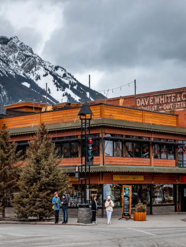 A Winter Walking Guide to Banff Town