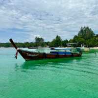 Beach life at Koh Lipe, Thailand!