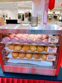 Celebrating the Mooncake Festival at Aeon Tebrau: A Vibrant Market of Mooncakes and Lanterns