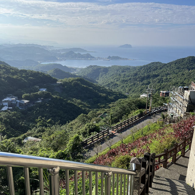 หมู่บ้านโบราณจิ่วเฟิ่น (Jiufen) ไต้หวัน ⛰️🍡