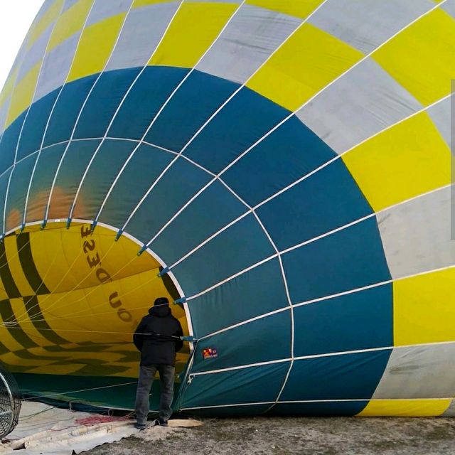 AN UNFORGETTABLE HOT AIR BALLOON RIDE!