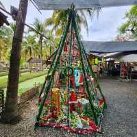 ที่ถ่ายรูปสะพานคริสต์มาสในสวนมะพร้าว ที่กาดบะป๊าว