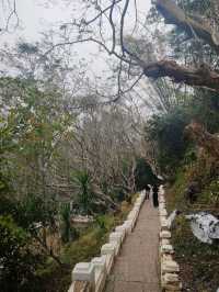 พิกัดจุดชมวิวเมืองหลวงพระบาง ที่พระธาตุพูสี