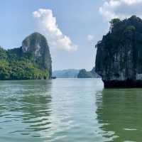 Tranquil Moments on Ha Long Bay 🌿