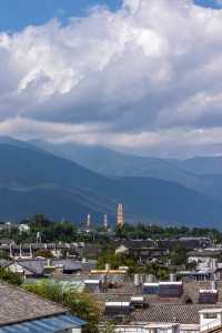 大理古城紅龍井酒店，一座酒店俯瞰一座城