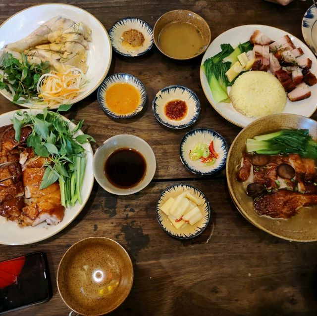 A Roasted Duck Delight: A Must-Try at Com Linh in Hoi An