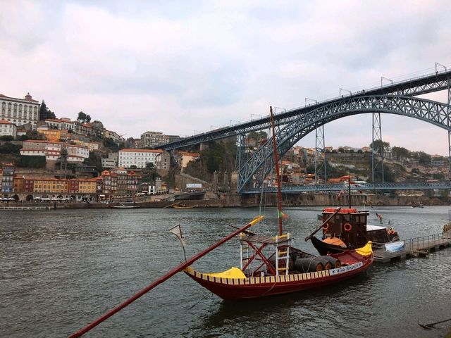 葡萄牙Porto：杜洛河與路易一世鐵橋的白天與夜晚