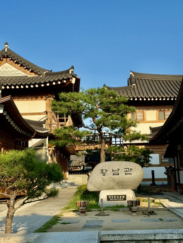 LIVE LIKE ROYALTY AT HWANGNAMKWAN HANOK GUESTHOUSE