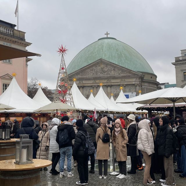 베를린 크리스마스 마켓, Bebelplatz