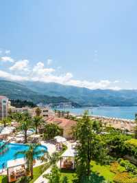 🌟 Montenegro Magic: Splendid Spa & Scenic Views 🌟