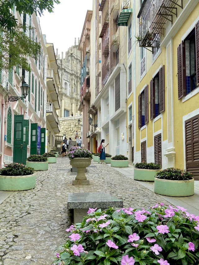 Rua Dos Ervanários: A Walk Through Macau’s Old World