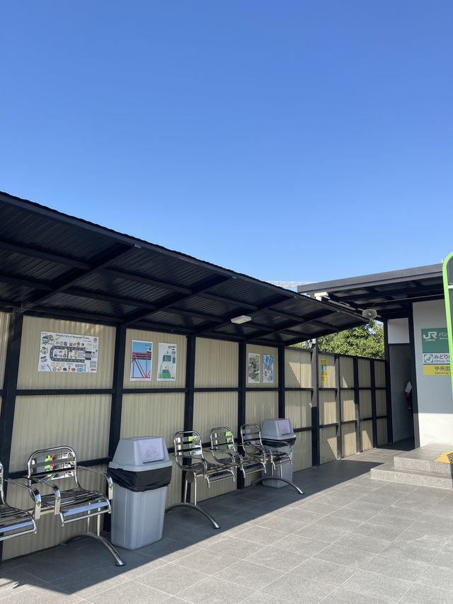 Densha Cafe at Thongsin