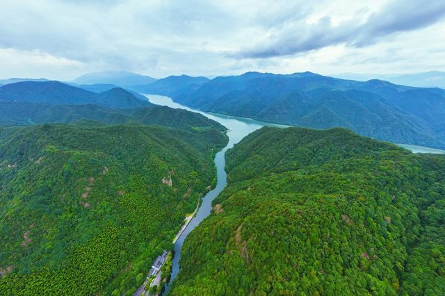 七里揚帆之旅：攬江景如畫，悟歷史厚重，覓心靈靜處