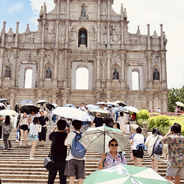 "Perfect 2-Day Itinerary for Macau: Ruins of St. Paul, Casinos, and Lord Stow's Egg Tarts"