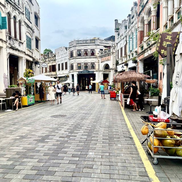 A time capsule in Haikou