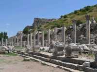 Exploring the ruins of Ephesus in Turkiye