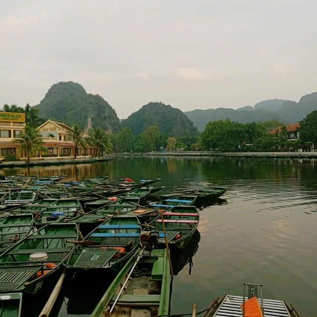 Morning Magic by the lake of Tam Coc