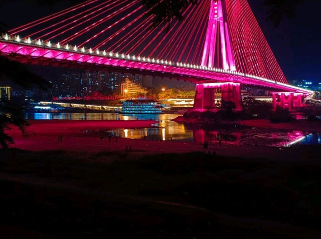 Jinghong River Promenade: Take A Night Walk along Mekong