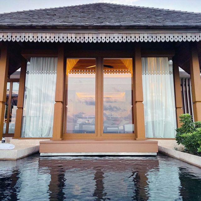 a stunning luxury resort in Koh Samui 