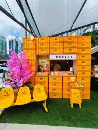 Exploring the Lively New Year Market in Malaysia