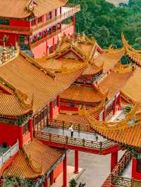 Incredible Guanyin Temple in Shantou City 🕍