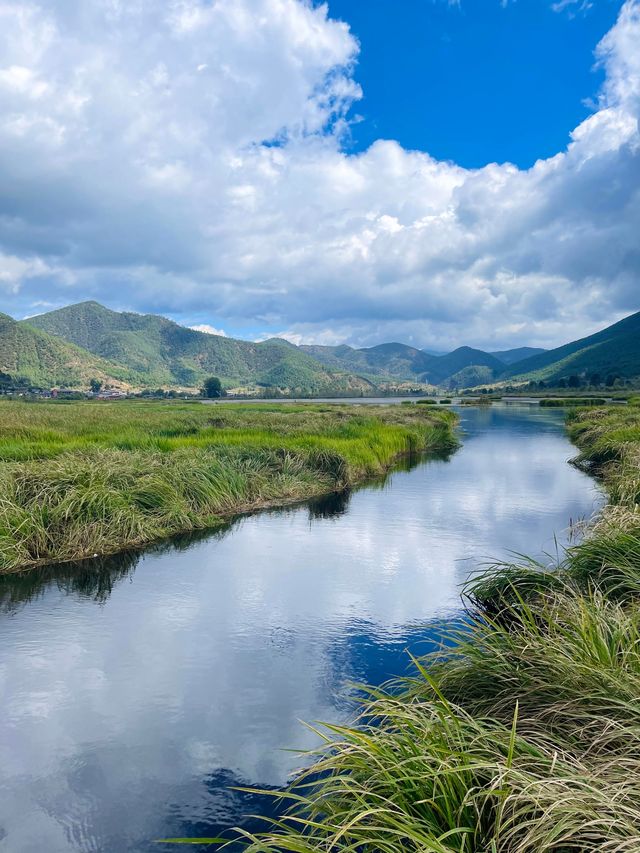 涼山瀘沽湖——藏在人間的一抹湛藍仙境。