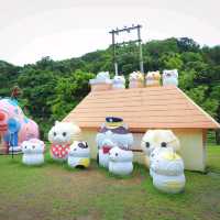 หมู่บ้านแมว Houtong Cat Village 