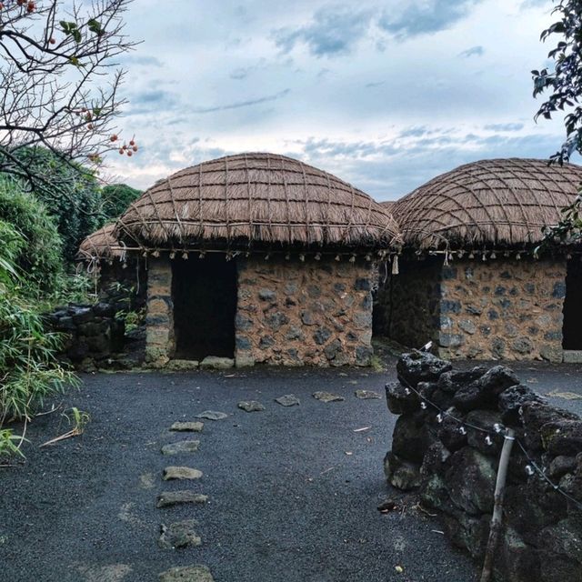 🇰🇷 Exploring Seongeup Folk Village: A Step Back in Time